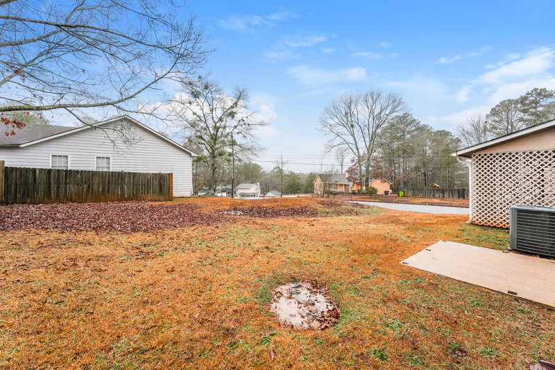 1,720/Mo, 130 Bear Run Ct Palmetto, GA 30268 Rear View