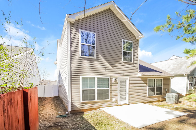 2,200/Mo, 427 Topaz Dr Dallas, GA 30132 Rear View