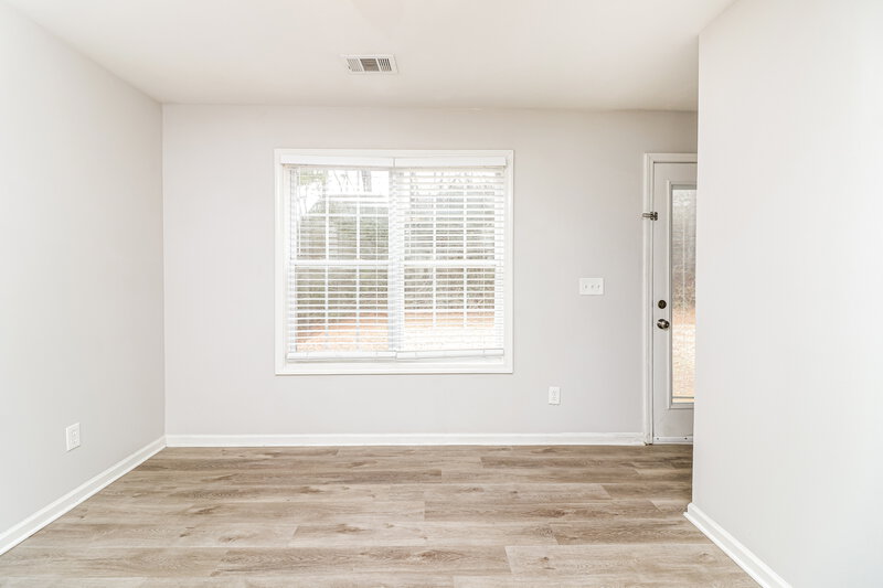 1,765/Mo, 6659 Breckenridge Dr Douglasville, GA 30134 Dining Room View