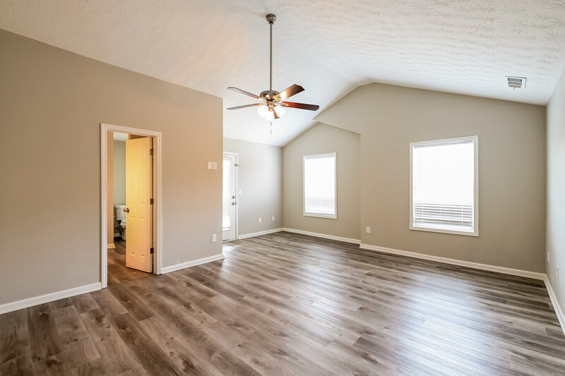 2,050/Mo, 616 Shadow Valley Ct Lithonia, GA 30058 Main Bedroom View