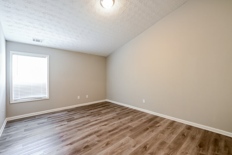 2,050/Mo, 616 Shadow Valley Ct Lithonia, GA 30058 Bedroom View 2