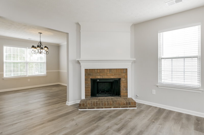 2,200/Mo, 871 Springchase Dr Austell, GA 30168 Living Room View