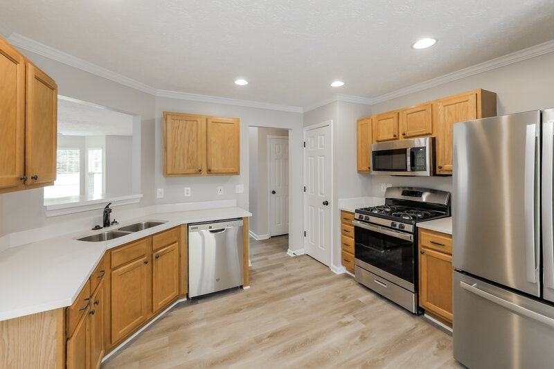 2,200/Mo, 871 Springchase Dr Austell, GA 30168 Kitchen View