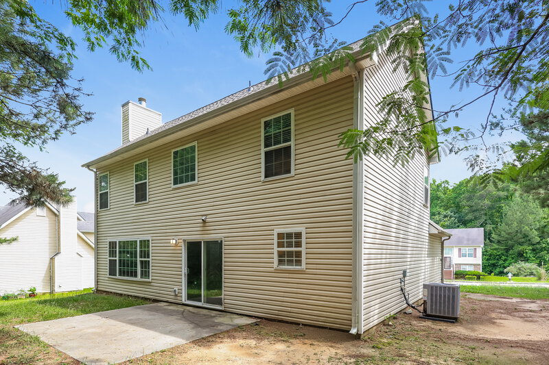 2,025/Mo, 5201 Summer Brooke Ct Union City, GA 30291 Rear View