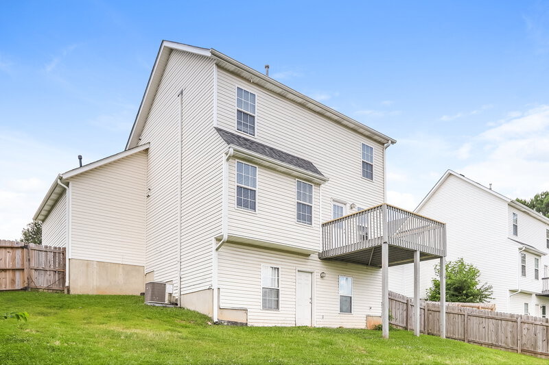 1,795/Mo, 200 Lafayette St Dallas, GA 30157 Rear View