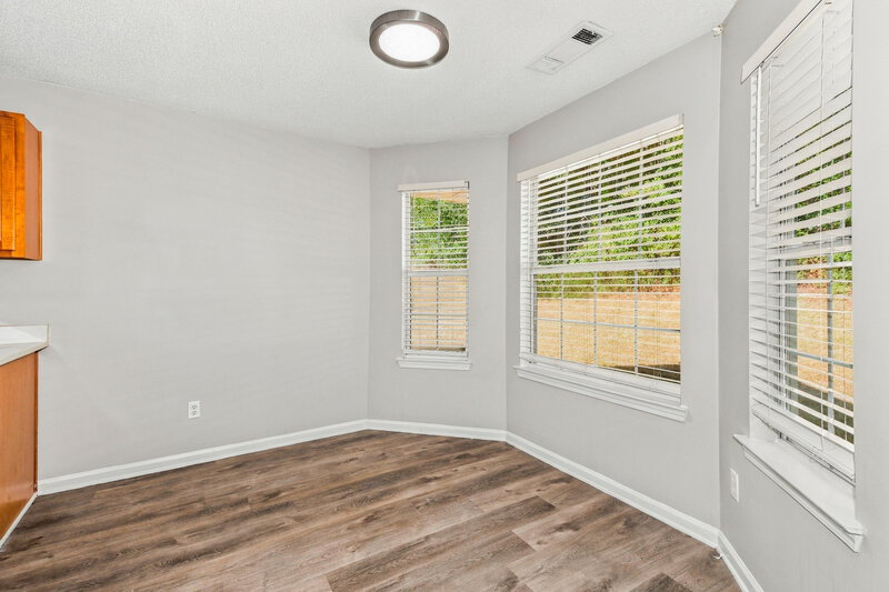 1,905/Mo, 6024 Birdseye Trl Atlanta, GA 30349 Breakfast Nook View