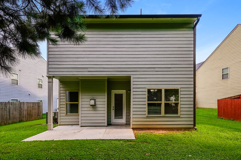 2,585/Mo, 4038 Lake Manor Way Atlanta, GA 30349 Rear View