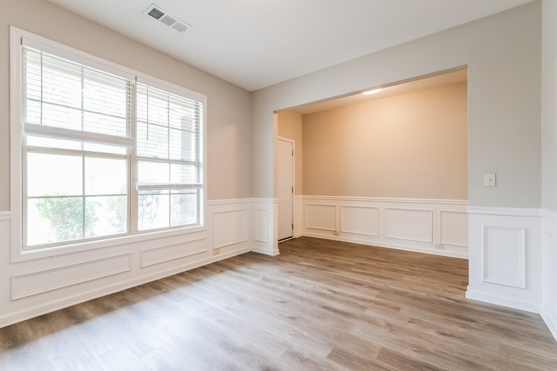3,790/Mo, 538 Jadetree Ln Atlanta, GA 30349 Dining Room View