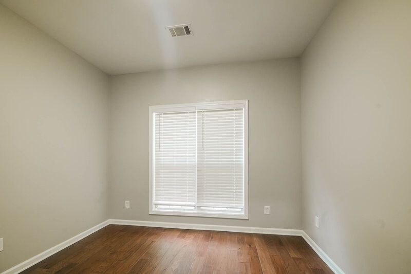 2,335/Mo, 116 Freeman Forest Dr Newnan, GA 30265 Bedroom View