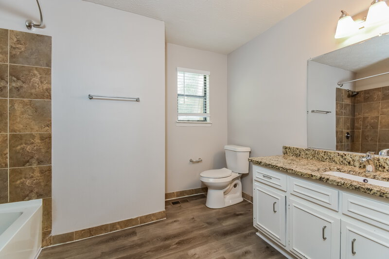 3,430/Mo, 2030 Brookstone Ct Lithia Springs, GA 30122 Bathroom View