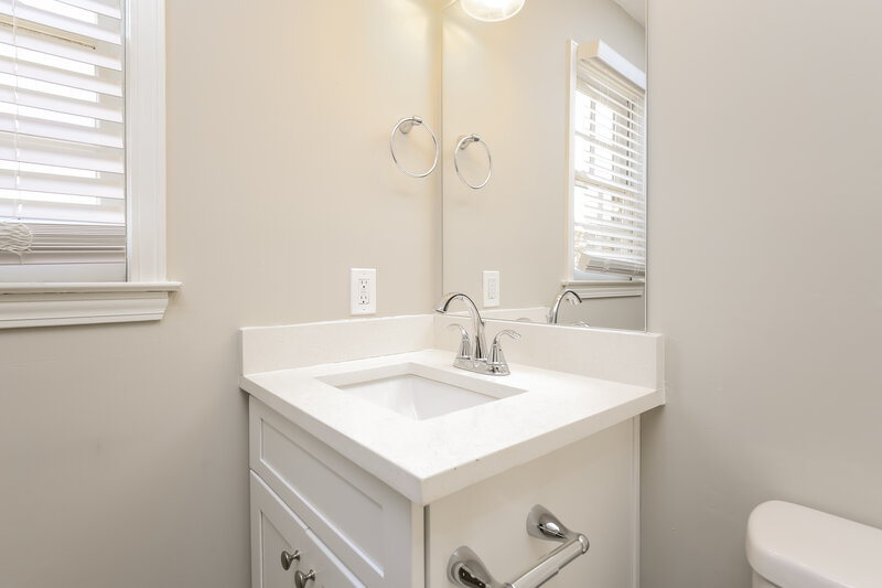 2,040/Mo, 374 Ansley Brook Dr Lawrenceville, GA 30044 Main Bathroom View