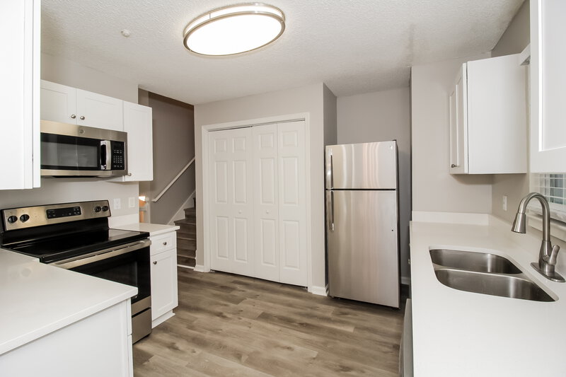 1,865/Mo, 4 Dove Trl Cartersville, GA 30120 Kitchen View