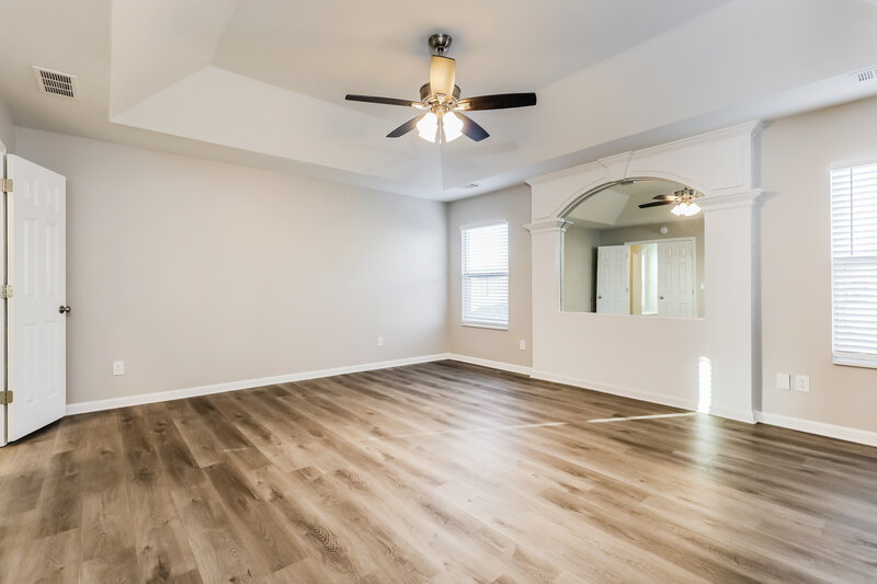 2,515/Mo, 5608 Village Pkwy Union City, GA 30291 Main Bedroom View 2