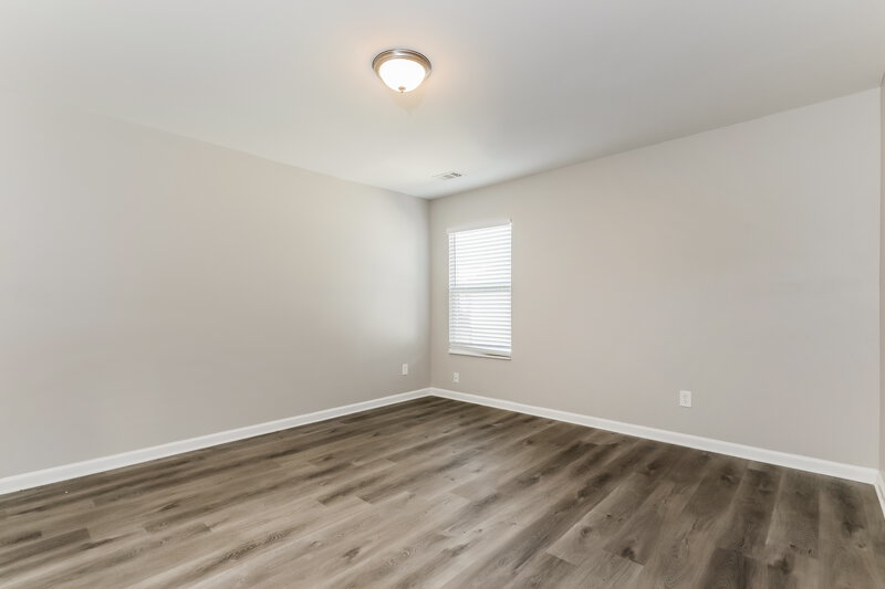 2,515/Mo, 5608 Village Pkwy Union City, GA 30291 Bedroom View 2