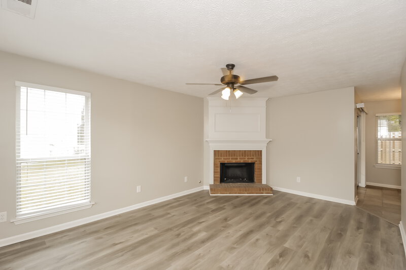 3,250/Mo, 2910 Water Lily Ct Austell, GA 30106 Living Room View