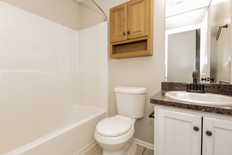3,250/Mo, 2910 Water Lily Ct Austell, GA 30106 Bathroom View