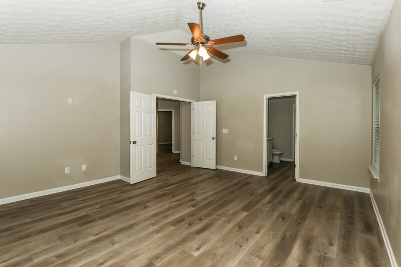2,105/Mo, 3224 Sable Run Rd Atlanta, GA 30349 Main Bedroom View 2