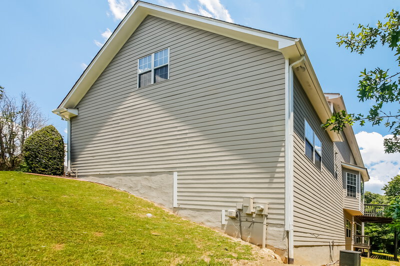 3,205/Mo, 410 Amesbury Cv SW Atlanta, GA 30331 Rear View