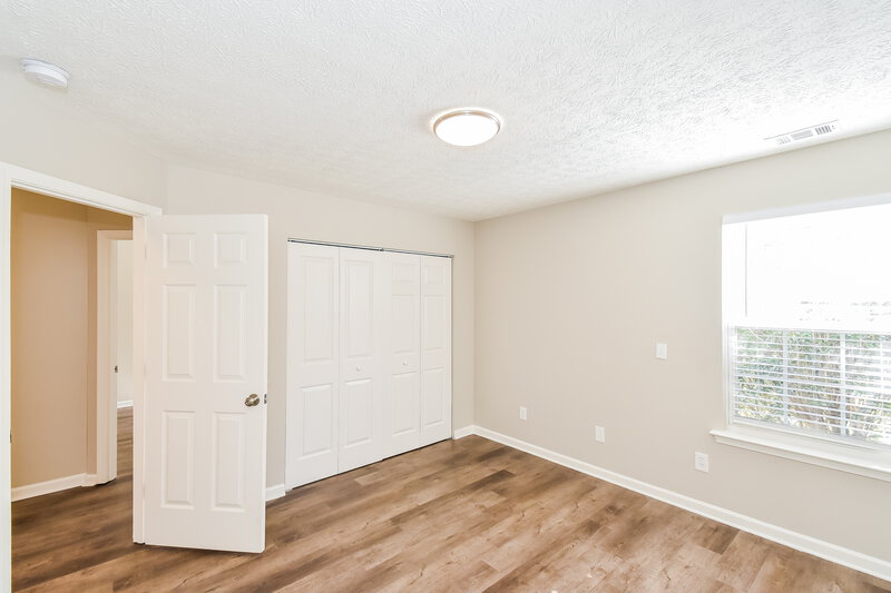 1,800/Mo, 109 Silver Ridge Dr Dallas, GA 30157 Bedroom View 3