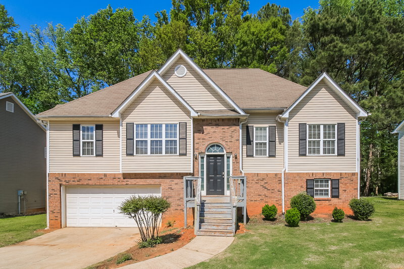 2,280/Mo, 915 Castlerock Way McDonough, GA 30253 External View