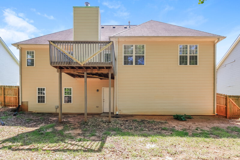 2,280/Mo, 915 Castlerock Way McDonough, GA 30253 Rear View
