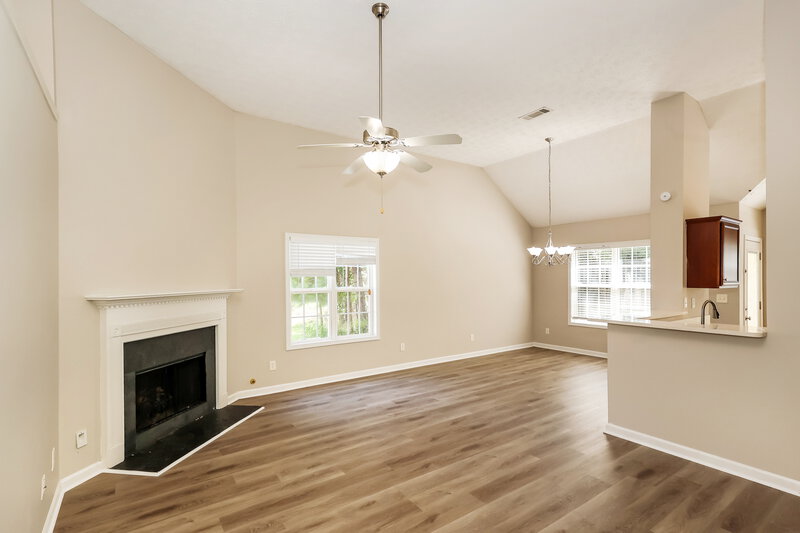 1,875/Mo, 2945 Nightfall Ter Douglasville, GA 30135 Dining Room View