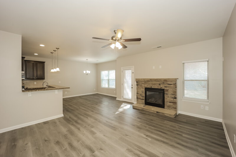 3,530/Mo, 6728 Oak Hill Pl Fairburn, GA 30213 Living Room View