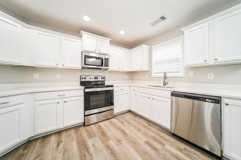 2,495/Mo, 129 Makenna Dr Hampton, GA 30228 Kitchen View