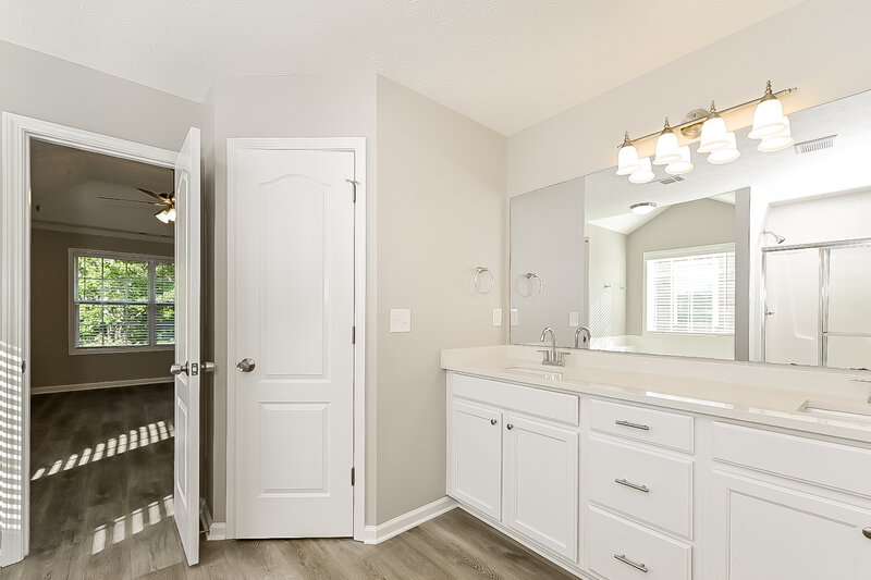 3,460/Mo, 129 Makenna Dr Hampton, GA 30228 Main Bathroom View 2