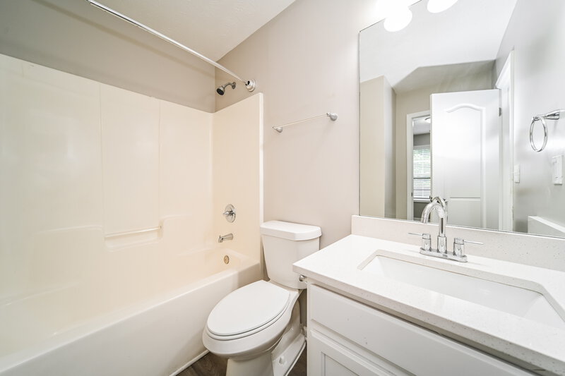 2,495/Mo, 129 Makenna Dr Hampton, GA 30228 Bathroom View