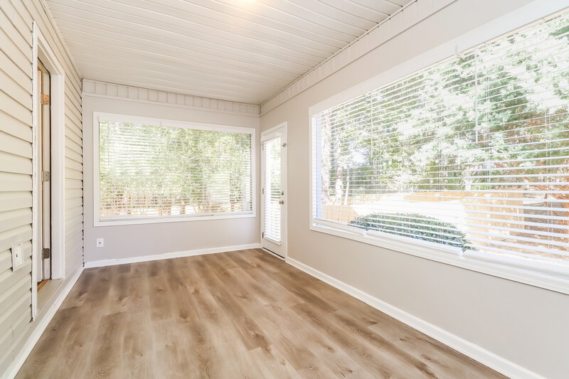 1,945/Mo, 250 Ashley Oaks Dr McDonough, GA 30253 Sun Room View