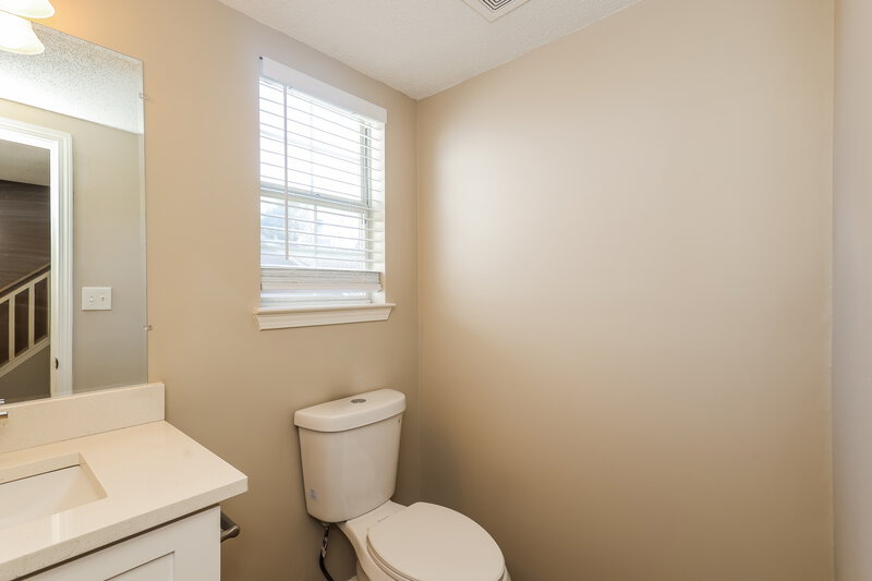2,095/Mo, 7605 Briar Crest Ct Riverdale, GA 30296 Bathroom View