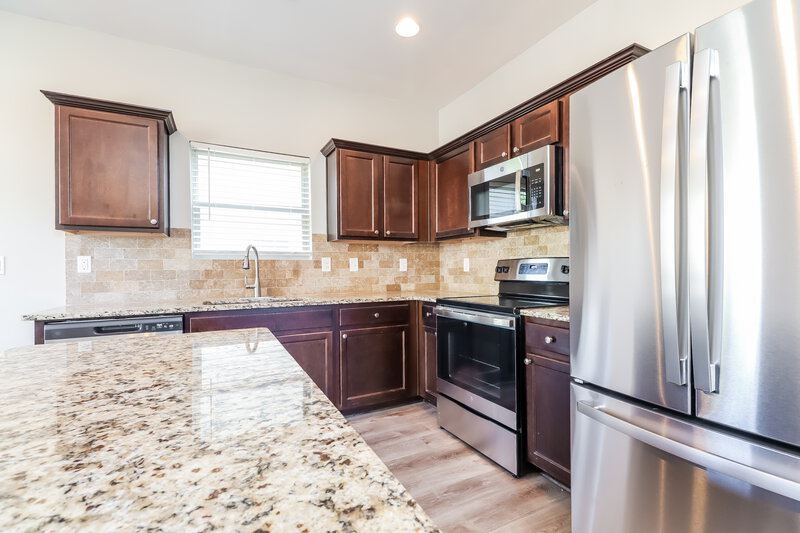 2,085/Mo, 1075 Lear Dr Locust Grove, GA 30248 Kitchen View