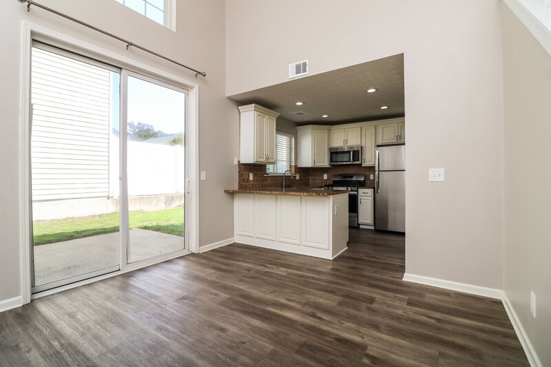 2,165/Mo, 1255 W Oaks Way Woodstock, GA 30188 Dining Room View