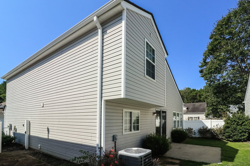 2,165/Mo, 1255 W Oaks Way Woodstock, GA 30188 Rear View