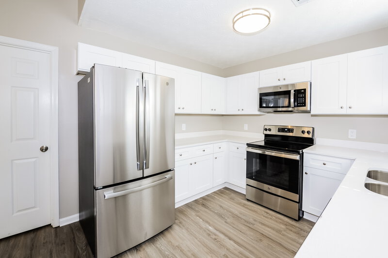 1,925/Mo, 2057 Colony Dr Canton, GA 30114 Kitchen View