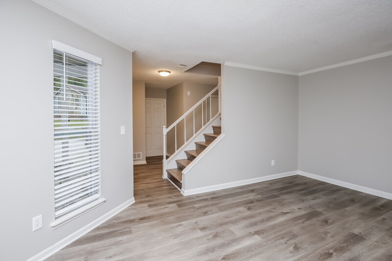 4,030/Mo, 3730 Rhoanoke Ct Duluth, GA 30096 Living Room View 3