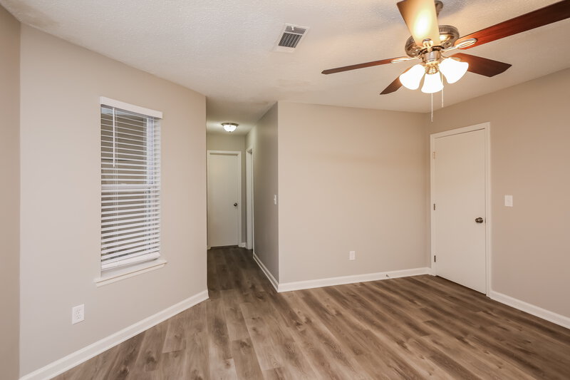 4,030/Mo, 3730 Rhoanoke Ct Duluth, GA 30096 Main Bedroom View 3