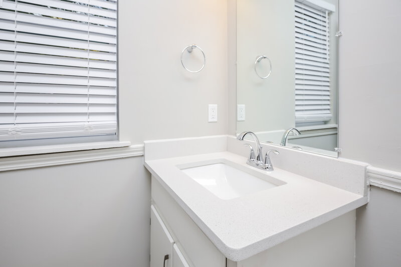 4,030/Mo, 3730 Rhoanoke Ct Duluth, GA 30096 Main Bathroom View