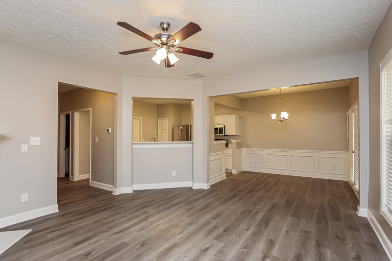2,185/Mo, 355 Cool Weather Dr Lawrenceville, GA 30045 Living Room View 2