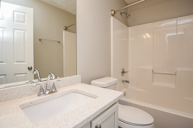 2,185/Mo, 355 Cool Weather Dr Lawrenceville, GA 30045 Bathroom View