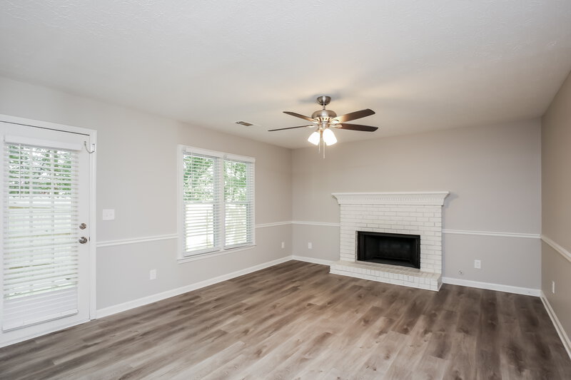 3,700/Mo, 1448 Christiana Dr Lawrenceville, GA 30043 Living Room View