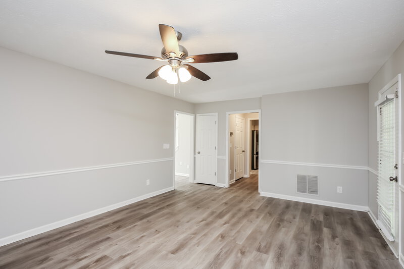 3,700/Mo, 1448 Christiana Dr Lawrenceville, GA 30043 Living Room View 2