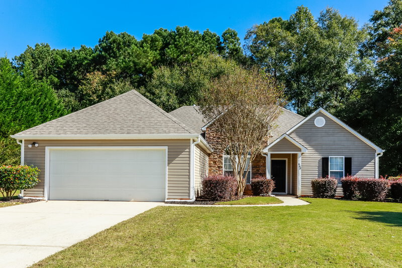 2,045/Mo, 663 Stonecrest Dr Loganville, GA 30052 External View