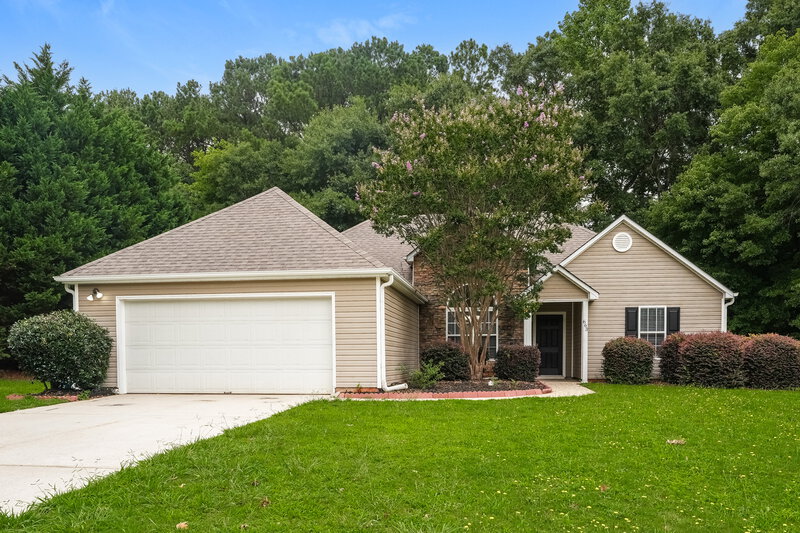 1,975/Mo, 663 Stonecrest Dr Loganville, GA 30052 External View