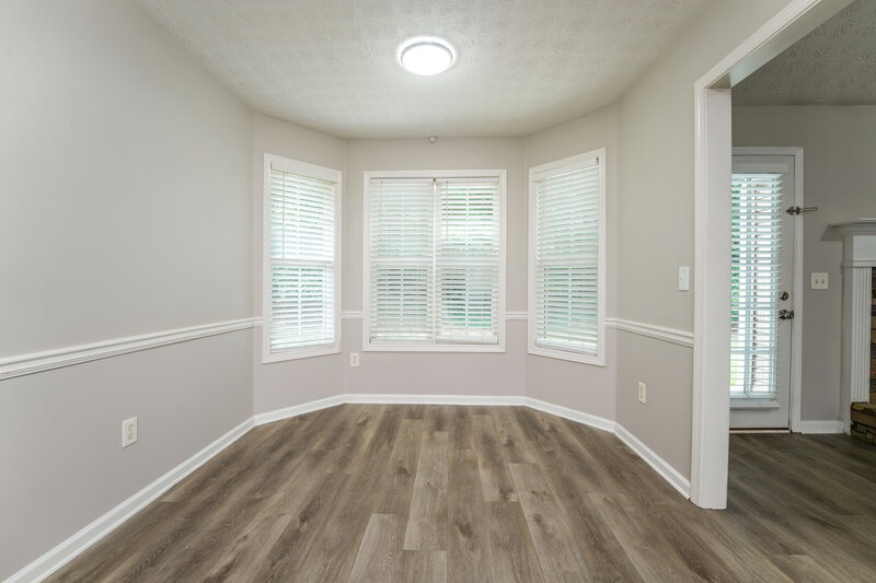 1,975/Mo, 663 Stonecrest Dr Loganville, GA 30052 Breakfast Nook View