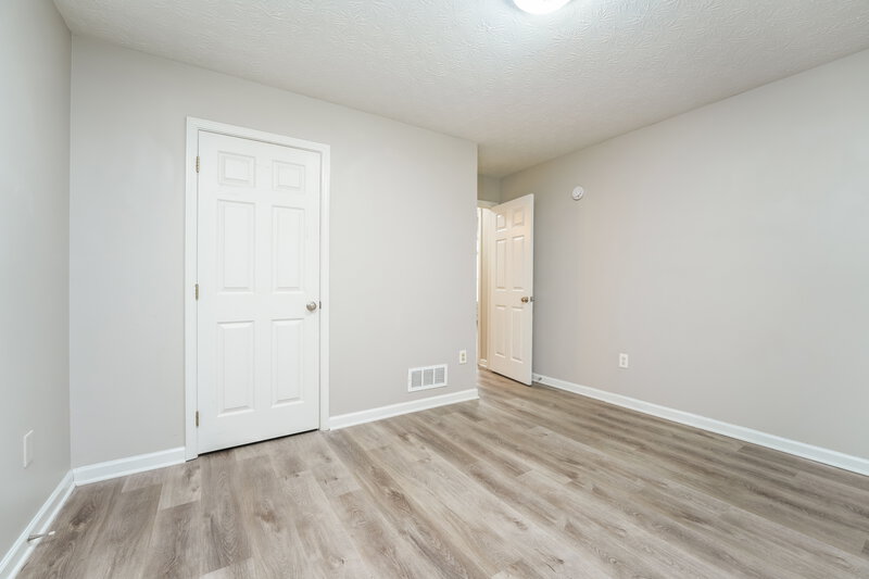 1,975/Mo, 663 Stonecrest Dr Loganville, GA 30052 Bedroom View