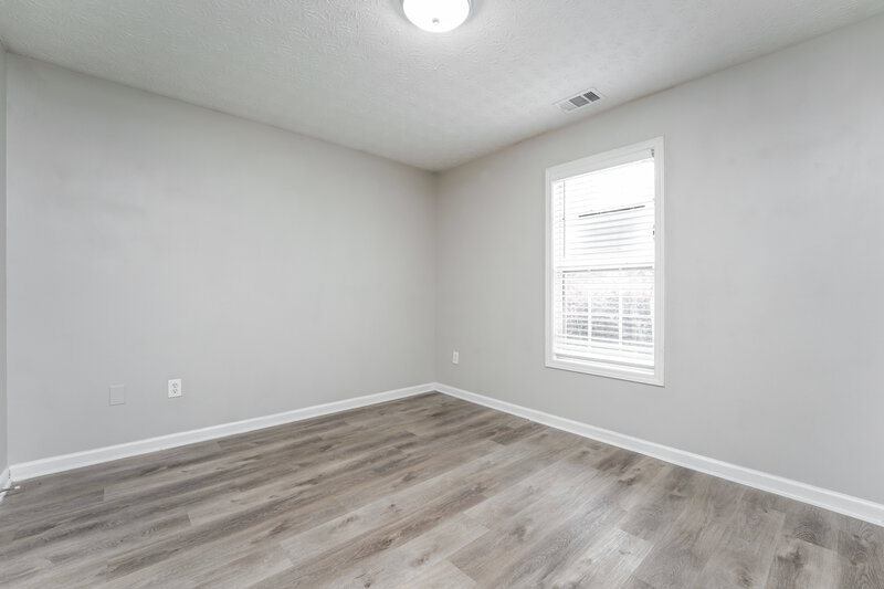 1,975/Mo, 663 Stonecrest Dr Loganville, GA 30052 Bedroom View 2