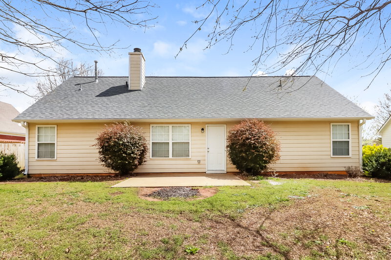 1,930/Mo, 215 Gilliam Ct Locust Grove, GA 30248 Rear View