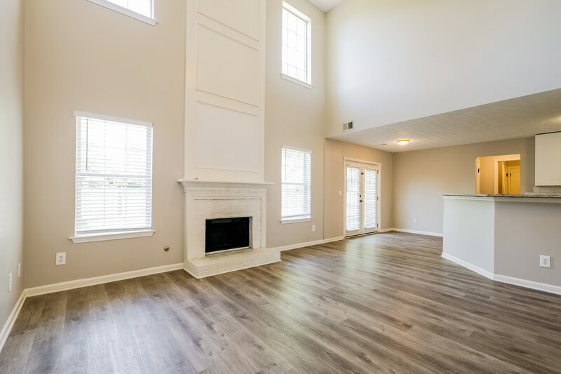 2,490/Mo, 27 Polo Flds NE Cartersville, GA 30121 Living Room View